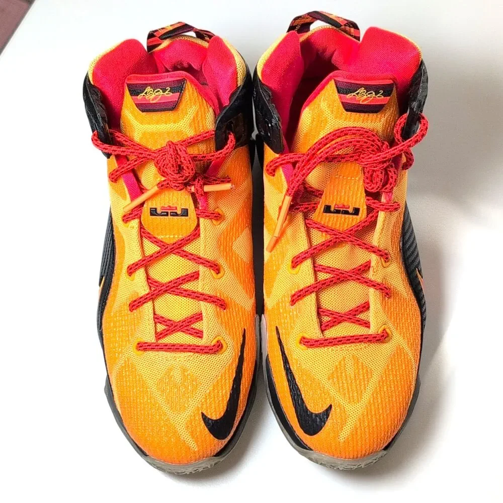 Nike LeBron 12 XII GS Laser Orange Sneakers 685181-830 Size 5.5y, Wmn 7.5